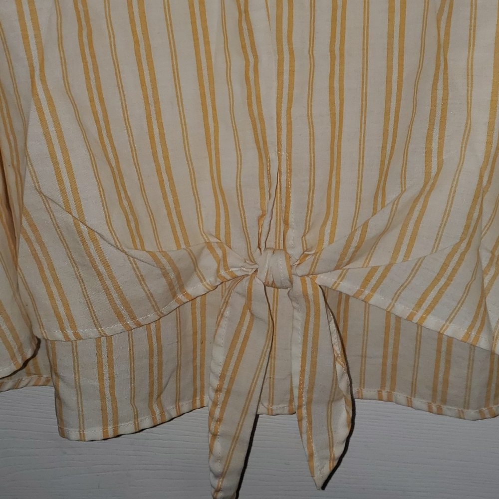 Plus Button Up Top - image 2